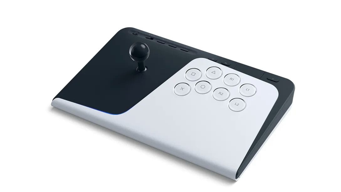 Project Defiant: Il primo fight stick wireless ufficiale per PlayStation 5 Project Defiant: Il primo fight stick wireless ufficiale per PlayStation 5